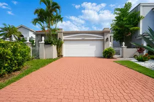 17277 Hampton Blvd, Boca Raton, FL 33496 - Photo 1