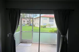 3071 Holiday Springs Blvd, Margate, FL 33063 - Photo 15