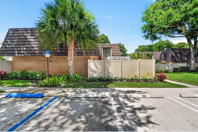 7109 71st Way, West Palm Beach, FL 33407 - Photo 1