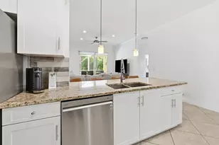 4487 NW 45th Terrace, Coconut Creek, FL 33073 - Photo 3