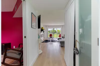 3661 Via Poinciana #211, Lake Worth, FL 33467 - Photo 3
