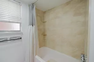 3661 Via Poinciana, Lake Worth, FL 33467 - Photo 17