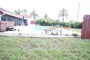 7561 Nemec Dr N, Lake Clarke Shores, FL 33406 - Photo 27