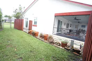 7561 Nemec Dr N, Lake Clarke Shores, FL 33406 - Photo 29