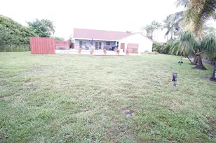 7561 Nemec Dr N, Lake Clarke Shores, FL 33406 - Photo 27