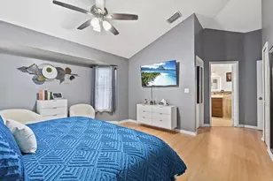 510 SW Halifax Ave, Port Saint Lucie, FL 34953 - Photo 17