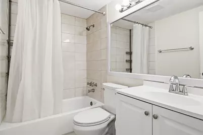 142 Norwich F, West Palm Beach, FL 33417 - Photo 5
