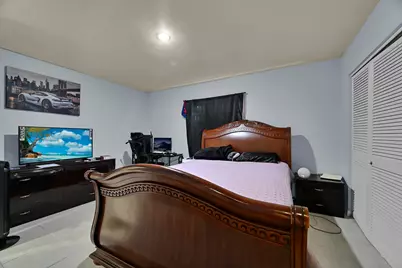 179 SE Soneto Court, Port Saint Lucie, FL 34983 - Photo 17