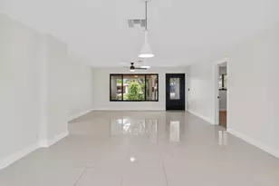 909 SE 14th Dr, Deerfield Beach, FL 33441 - Photo 15