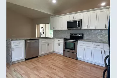 9825 NW 54th Place, Coral Springs, FL 33076 - Photo 5