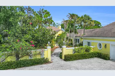 7107 SE Golfhouse Drive, Hobe Sound, FL 33455 - Photo 1