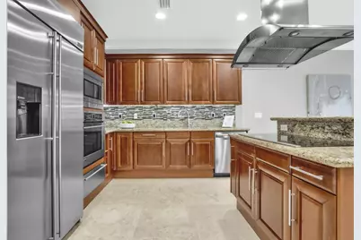 1362 Bayview Drive, Fort Lauderdale, FL 33304 - Photo 13