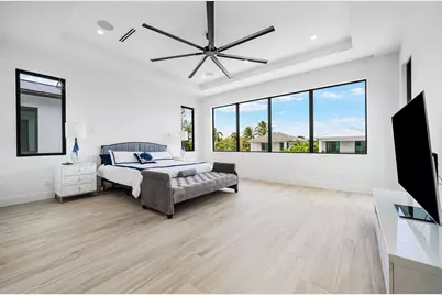 239 NE 11th Street, Delray Beach, FL 33444 - Photo 17