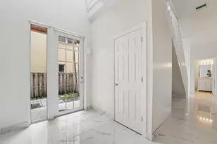 819 SW 7th Ave, Fort Lauderdale, FL 33315 - Photo 9
