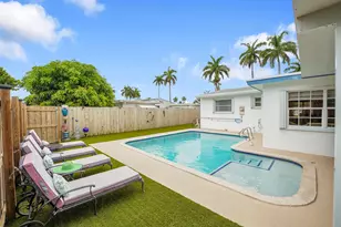707 N 32nd Ave, Hollywood, FL 33021 - Photo 9