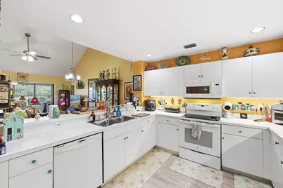 6167 SE Georgetown Place, Hobe Sound, FL 33455 - Photo 7