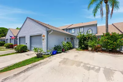 6167 SE Georgetown Place, Hobe Sound, FL 33455 - Photo 1