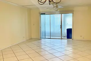 105 Oxford 500, West Palm Beach, FL 33417 - Photo 5