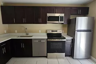4876 Orleans Ct, Haverhill, FL 33415 - Photo 7