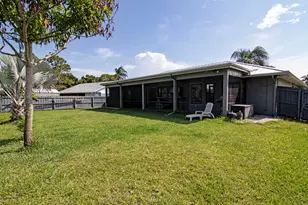 1685 SW Schleicher Ln, Port Saint Lucie, FL 34984 - Photo 39