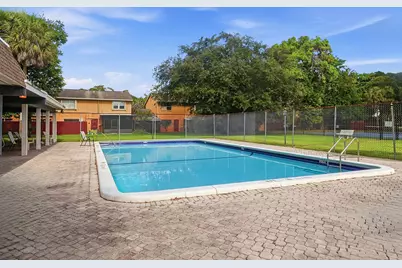 7241 W Sunrise Boulevard, Plantation, FL 33313 - Photo 25