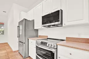 1825 Dakota Dr, Jupiter, FL 33458 - Photo 11
