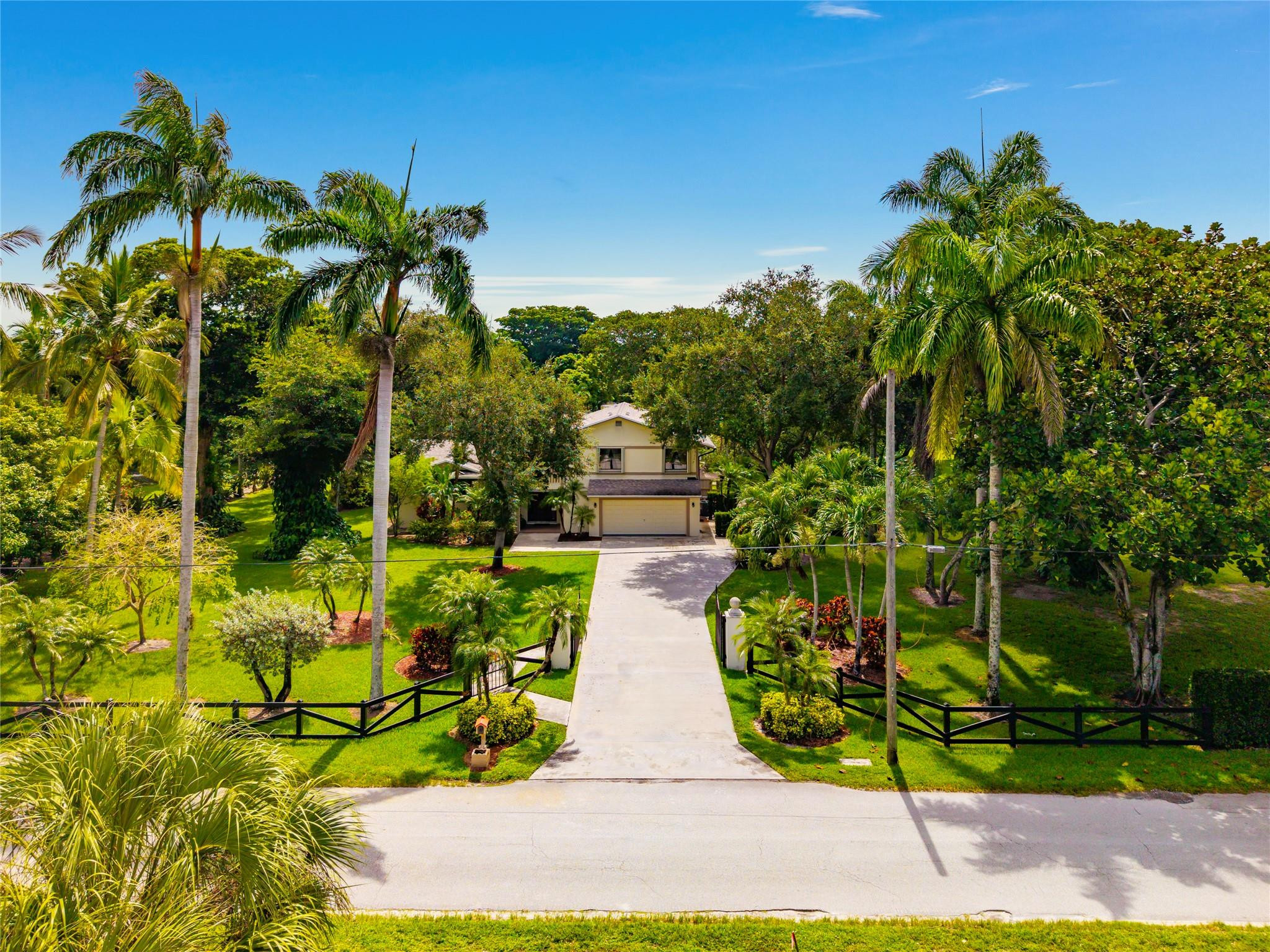 6556 NW 87th Ave - 6556 NW 87th Ave, Parkland, FL 33067 Luxury Property | Jose Angel Pina