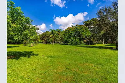 6556 NW 87th Avenue, Parkland, FL 33067 - Photo 35