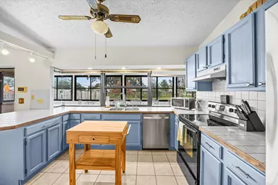 391 SW Duval Avenue, Port Saint Lucie, FL 34983 - Photo 11