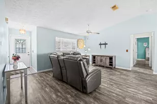 391 SW Duval Ave, Port Saint Lucie, FL 34983 - Photo 3