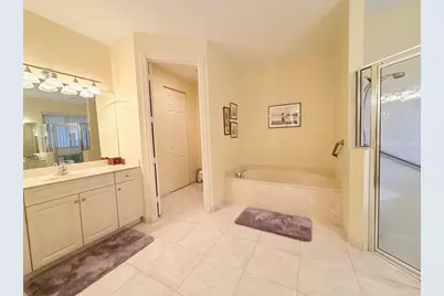 8041 E Via Grande, Boynton Beach, FL 33437 - Photo 17