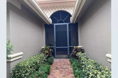8041 E Via Grande, Boynton Beach, FL 33437 - Photo 3