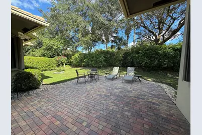 8041 E Via Grande, Boynton Beach, FL 33437 - Photo 19