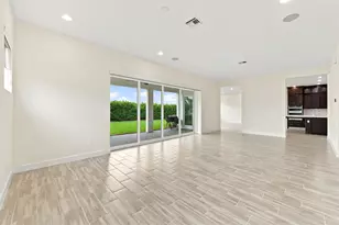 5627 Opal Dr, The Acreage, FL 33470 - Photo 15
