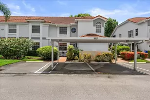 9927 Seacrest Cir, Boynton Beach, FL 33437 - Photo 25
