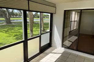 2322 S Cypress Bend Dr, Pompano Beach, FL 33069 - Photo 1