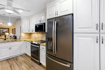 2641 Gately Drive W #2902, West Palm Beach, FL 33415 - Photo 3