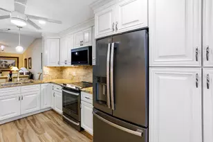 2641 Gately Dr W, West Palm Beach, FL 33415 - Photo 3