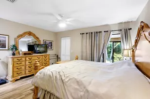 2641 Gately Dr W, West Palm Beach, FL 33415 - Photo 15
