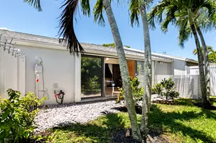2641 Gately Dr W, West Palm Beach, FL 33415 - Photo 21
