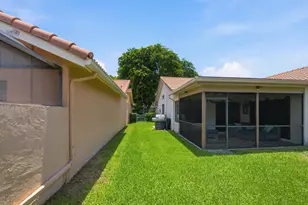 10577 Mendocino Ln, Boca Raton, FL 33428 - Photo 23