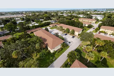 400 18th Street #D, Vero Beach, FL 32960 - Photo 3