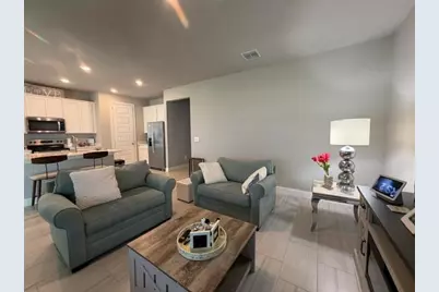 9044 Dahlia Circle, Port Saint Lucie, FL 34986 - Photo 5