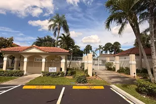 402 NW 108th Terrace, Pembroke Pines, FL 33026 - Photo 9