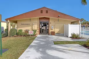 337 Pine Ridge Cir, Greenacres, FL 33463 - Photo 31