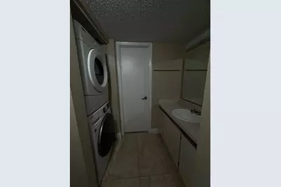 1536 SE Royal Green Circle #104, Port Saint Lucie, FL 34952 - Photo 25