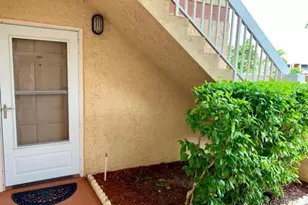 1536 SE Royal Green Cir, Port Saint Lucie, FL 34952 - Photo 5