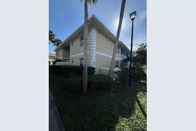 1536 SE Royal Green Circle #104, Port Saint Lucie, FL 34952 - Photo 13