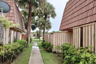 729 Mill Valley Pl, West Palm Beach, FL 33409 - Photo 15
