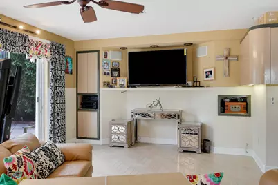 2070 Chagall Circle, West Palm Beach, FL 33409 - Photo 21